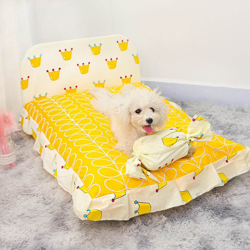 Why the Teddy Small Dog Pet Bed is a Must-Have for Your Furry Friend
