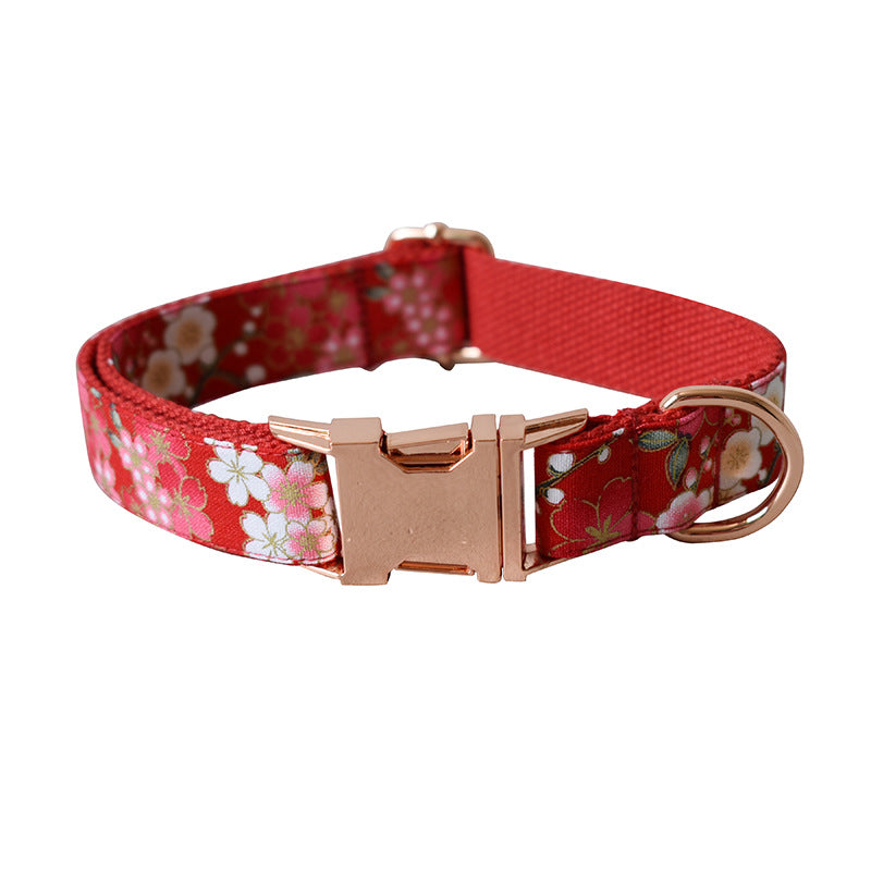 Female Dog Pen And Dog Leash Set