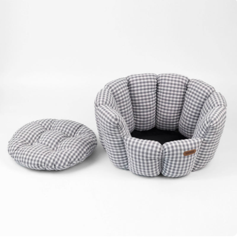 Plaid Pet Bed For All Seasons