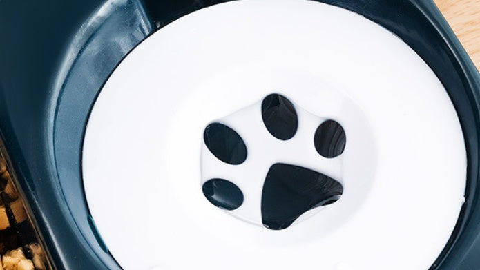 Food Bowl And Basin Combined Feeding Device