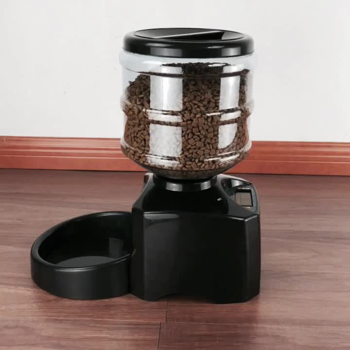 Three-meal Pet Automatic Feeding Machine